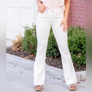 NWT Size 31 Flying Monkey Black Label White Bell Bottom Flare‎ Jeans